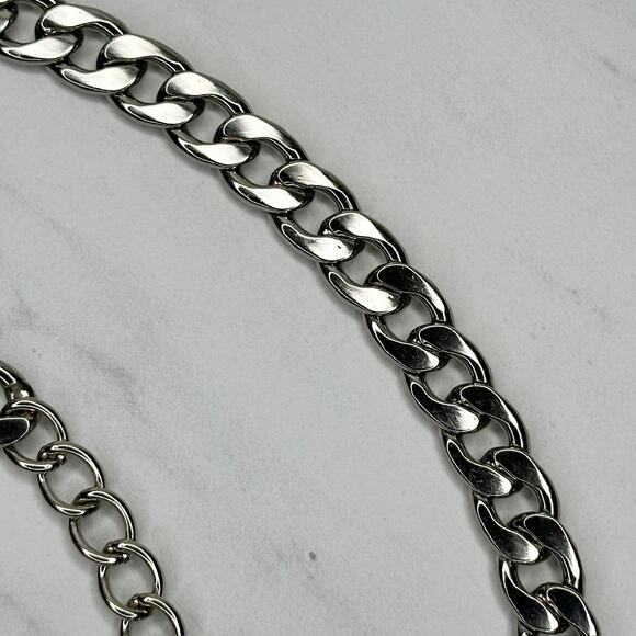 Silver Tone Flat Chain Link Belt Y2K Festival One Size (OS) ✨ - Picture 4 of 12